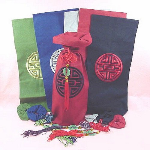 Wholesale - 6 Embroidered Bottle Bags (0200199)